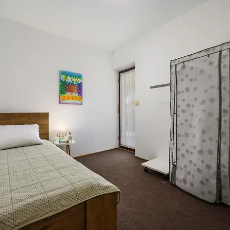 Appartamento Josipa *